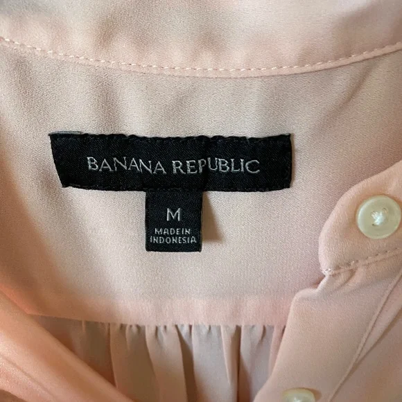 Banana Republic Sleeveless Blouse - Picture 3 of 5